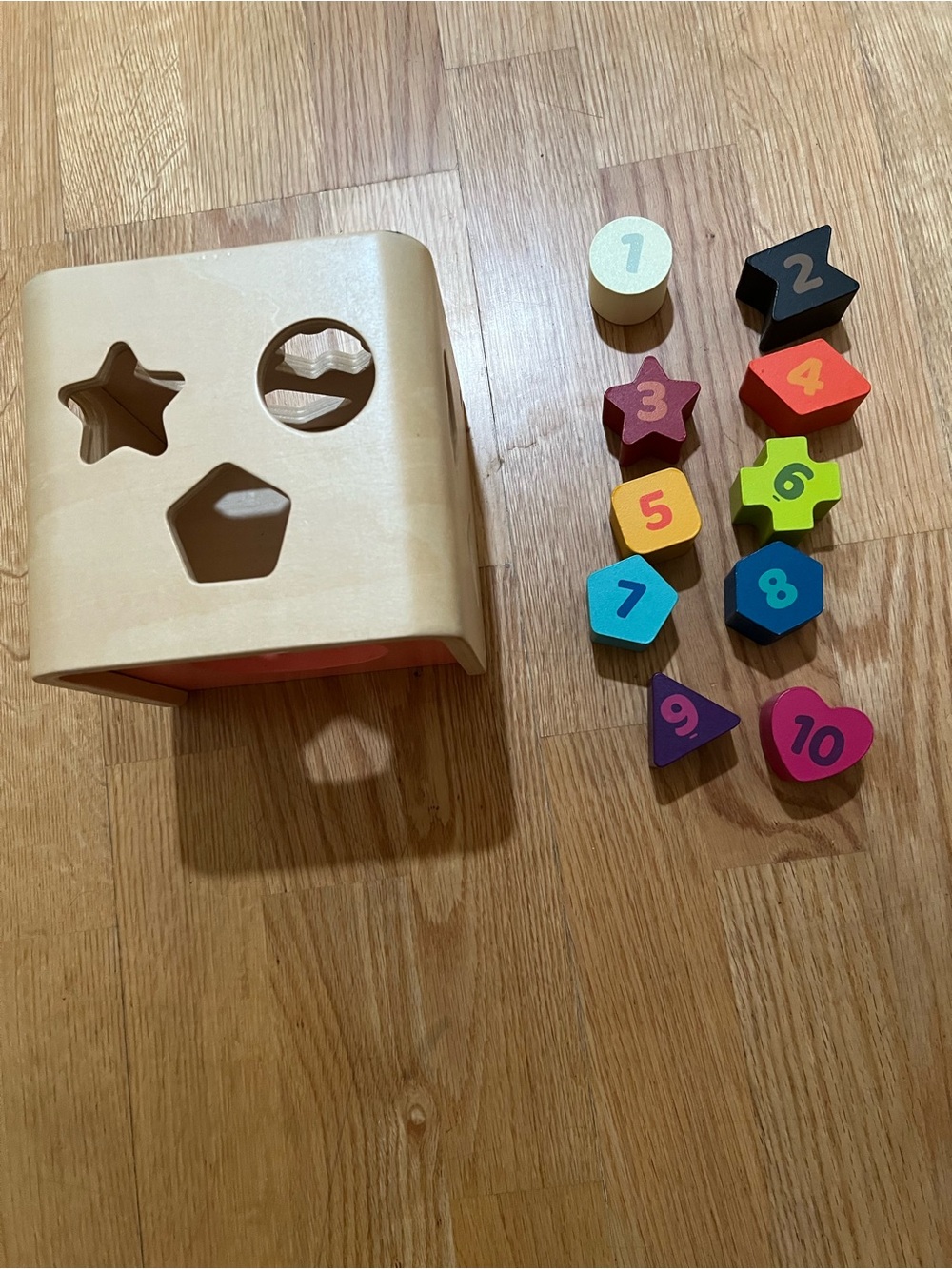 Battat wooden Shape Sorter & Numbered Blocks - Colorful Educational Toy